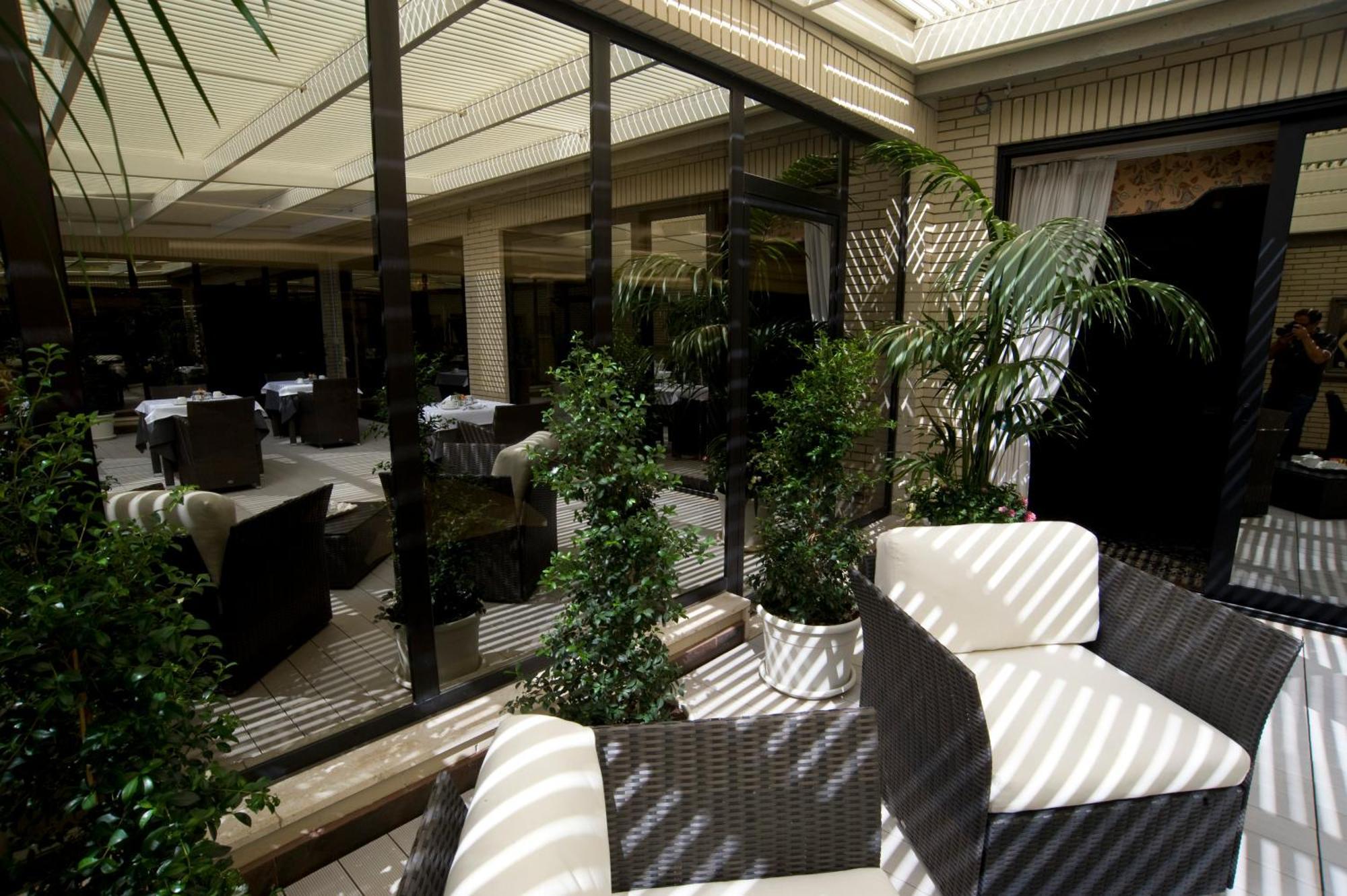 Hotel Leonardo Da Vinci ساساري المظهر الخارجي الصورة